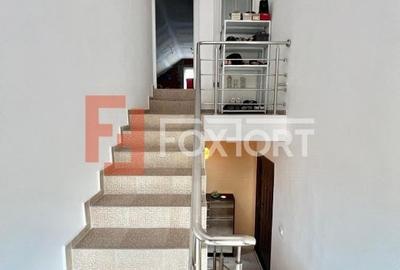 Casa Individuala cu 9 camere de vanzare, zona Ghiroda - 10