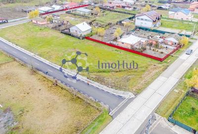 Teren intravilan de vanzare in Letcani - Bogonos, utilitati, asfalt - 2