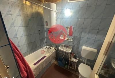 Apartament cu 2 camere decomandat în Babadag