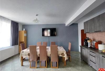 OPORTUNITATE!!! Casa la munte, zona Remeti, drumul Apusenilor! 2 case disponibile!!! - 3