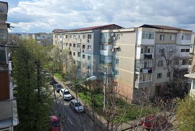 Apartament cu 2 camere decomandat în Kiseleff - 2