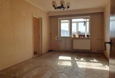 Apartament cu 3 camere circular în Trivale - 5