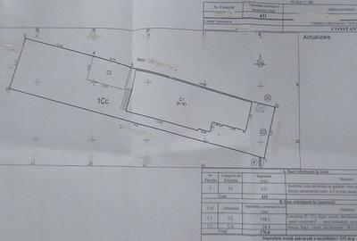 Casă individuală cu 8 camere cu Canalizare în Km 5 - 20