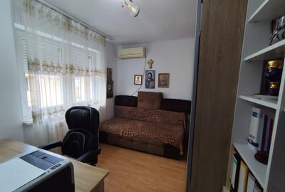 Apartament cu 2 camere semidecomandat, mobilat în Cugir - 3