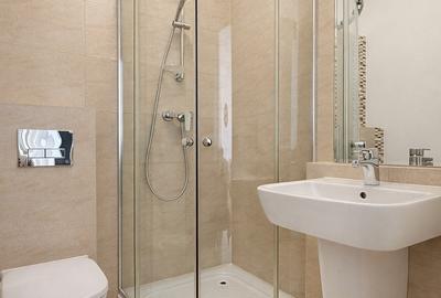 Apartament cu 3 camere semidecomandat, mobilat în Băneasa - 6
