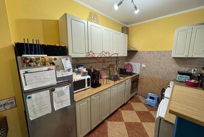 Casă individuală cu 9 camere cu Teren 399 Mp în Girocului - 10