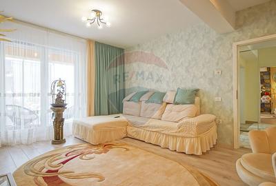 Apartament cu 2 camere decomandat, mobilat în Tractorul - 3