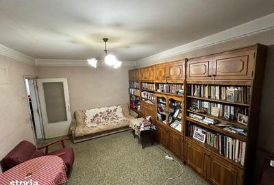 Apartament cu 3 camere decomandat în Independenței - 3