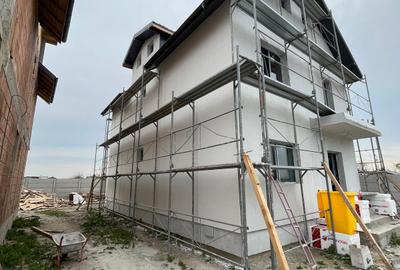 Casă cu 5 camere în Măgurele