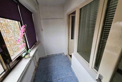 Apartament cu 2 camere decomandat în E3 - 13