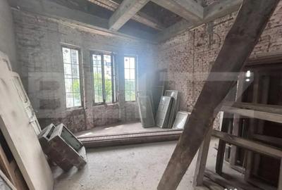 Spațiu comercial, de 800 mp, în George Enescu - 5