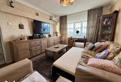 Apartament cu 3 camere decomandat în Central - 2