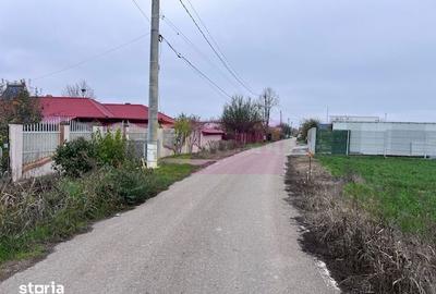 Teren de 2000 mp, în Comana - 2