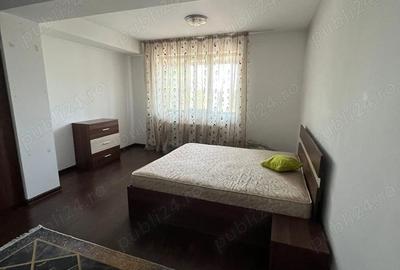 Apartament cu 3 camere decomandat în Colentina