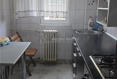 Apartament cu 2 camere semidecomandat în Rovine - 1