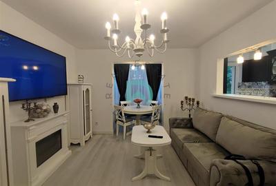 Apartament cu 3 camere semidecomandat în Centrul Civic - 2