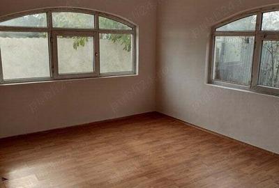 Proprietar vand in centru com. BUTURUGENI Ilfov casa P+E ?i teren 504 mp in rate 90000E Proprietar vand in centru com. BUTURUGENI Ilfov casa P+E ?i teren 504 mp in rate 90000E - 4