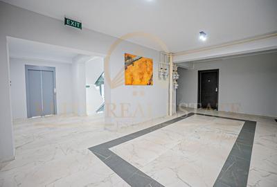 Apartament premium de vanzare în Mamaia – vedere la mare și lac - 17