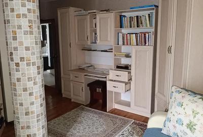 Casă cu 6 camere în Alexandru cel Bun