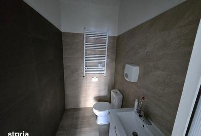 Spațiu comercial, de 114 mp, în Central - 2