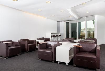 Acces nelimitat la spa?ii de co-working in Regus Charles de Gaulle