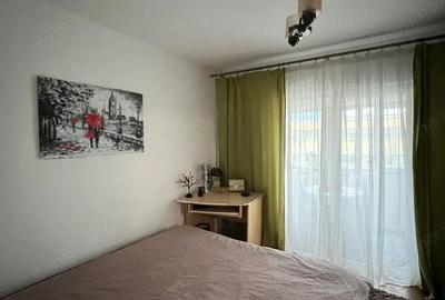 Apartament cu 2 camere decomandat în Lipovei