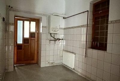 Apartament cu 3 camere, 97 mp utili la parter - zona Garii Apartament cu 3 camere, 97 mp utili la parter - zona Garii - 10