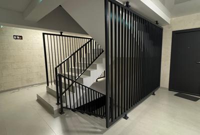 3 Camere Zona Stadion  Bloc Nou Mobilat Utilat Totul Nou Loc Parcare Subteran - 1