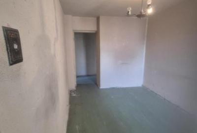 Apartament cu 3 camere în Drumul Taberei - 3
