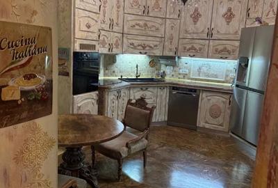 Apartament cu 4 camere decomandat în Central - 6