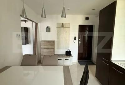 Apartament cu 3 camere decomandat în Central - 1