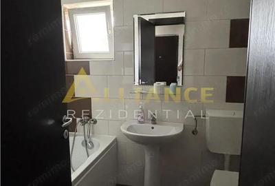 Garsonieră decomandată în Central - 4