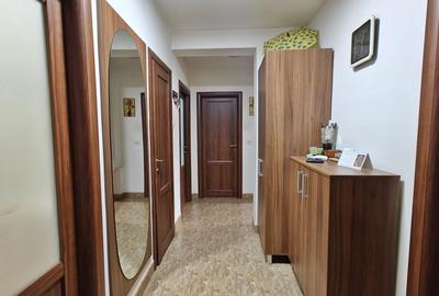 Apartament cu 4 camere semidecomandat în Grigorescu - 2