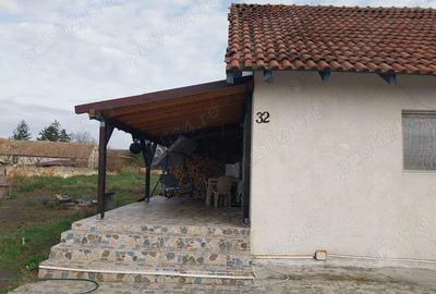 Casă cu 3 camere în Bobda - 1