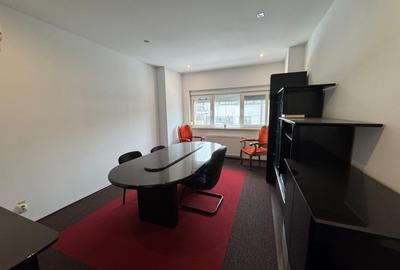 Apartament cu 4 camere decomandat, mobilat în Cotroceni - 1