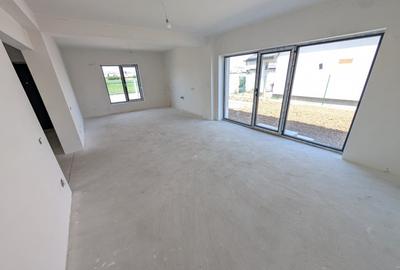 Casă individuală cu 5 camere cu Teren 300 Mp în Tunari - 7