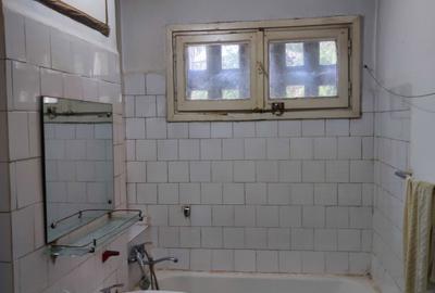 Apartament cu 4 camere decomandat în Berceni - 8