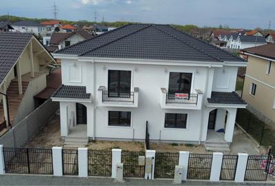 Casă cu 4 camere în Medicină - 1