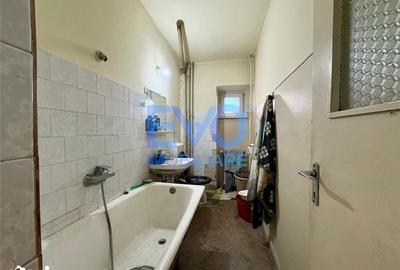 Apartament cu 3 camere decomandat în Independenței - 7