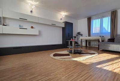 Casă cu 4 camere în Central - 3