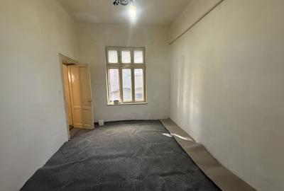 Oferta zilei !!! Garsoniera 33.4 mp utili in Vila - Zona Parcul Carol - 3