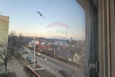 Garsonieră decomandată în 1 Mai - 10