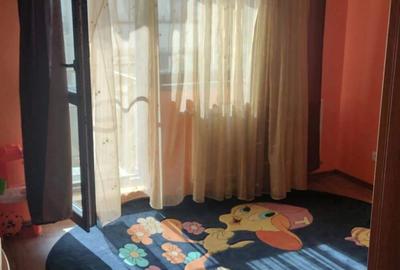 Apartament de vanzare - 4