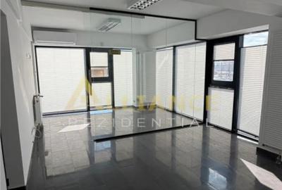 Spațiu comercial, de 60 mp, în Berceni - 1