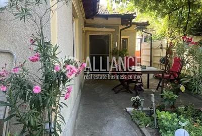 Casă individuală cu 3 camere cu Canalizare în Tăbăcărie - 1