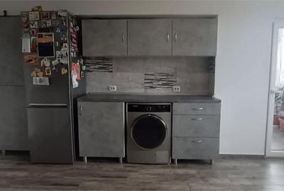Apartament cu 4 camere decomandat în Ampoi 2