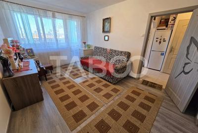 Apartament 2 camere de vanzare etaj intermediar Mihai Viteazul Sibiu - 3