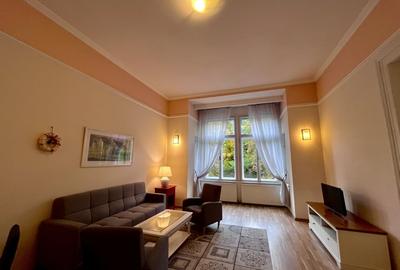 Apartament cu 3 camere in Șirul Livezii - 1