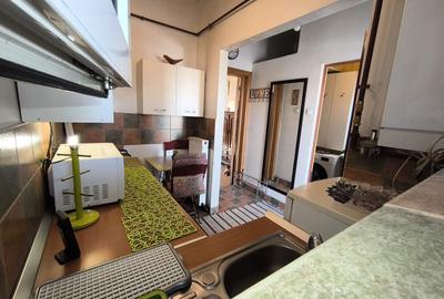 Garsonieră decomandată, mobilată în P-ța Muncii - 4