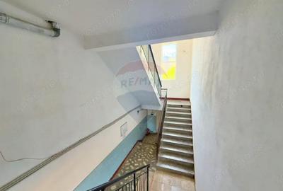 Cladire cu destina?ii multiple de vanzare in Arad - 6